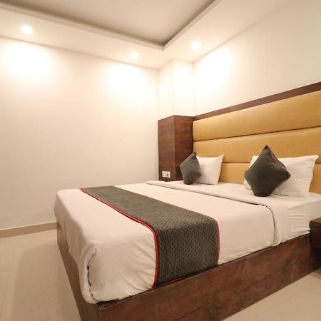 Family Hotel Tark Near Igi Airport Delhi New Delhi Luaran gambar