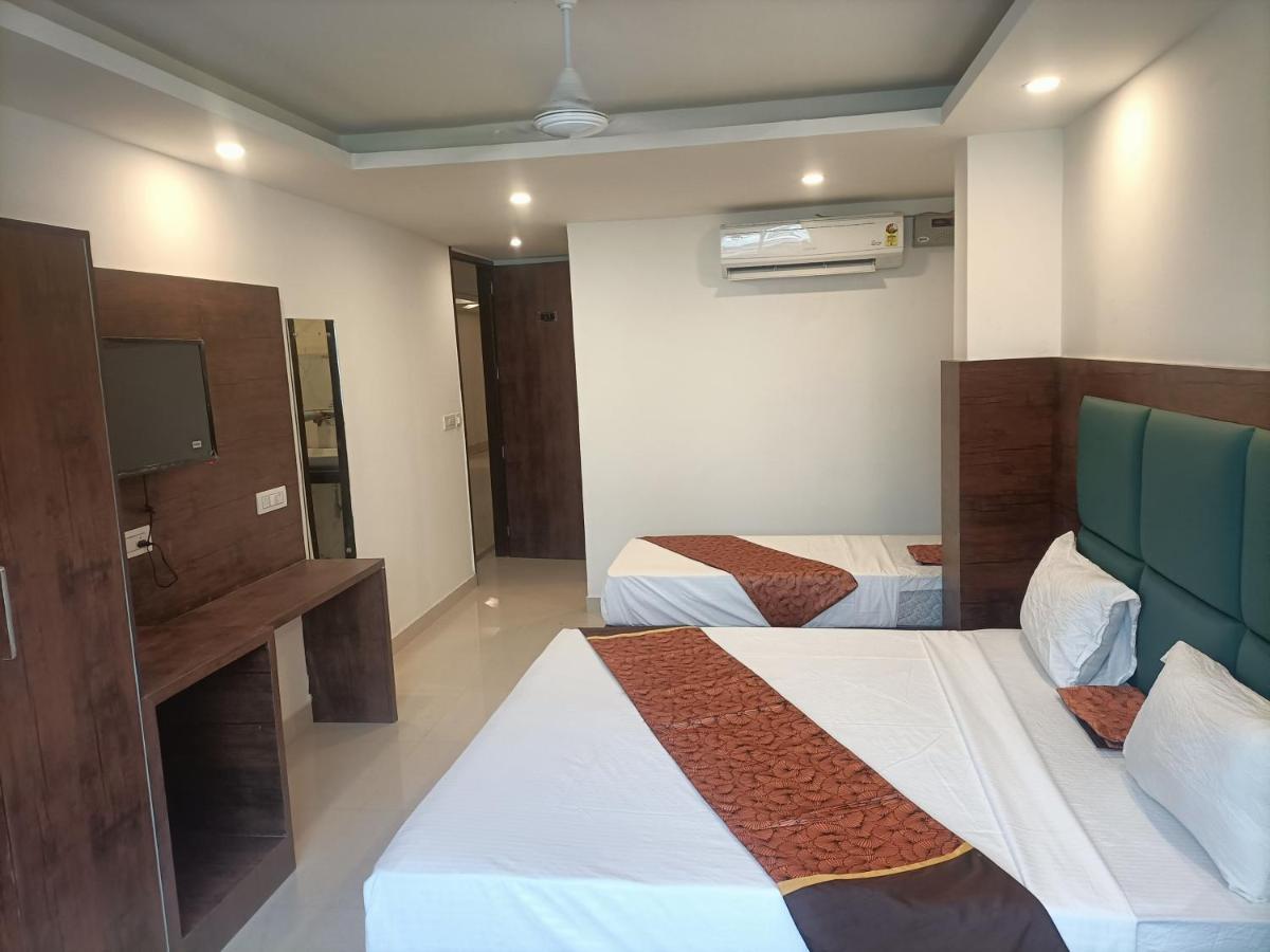 Family Hotel Tark Near Igi Airport Delhi New Delhi Luaran gambar