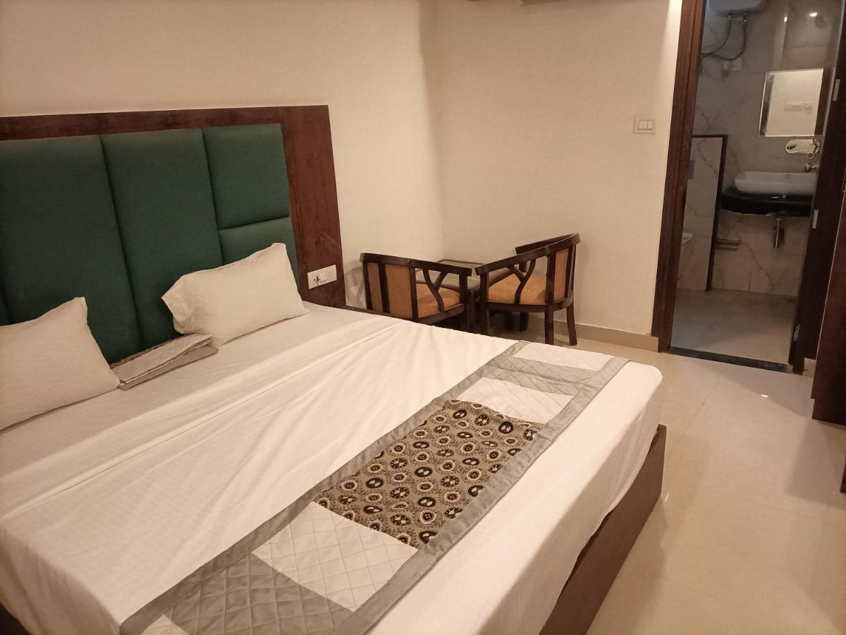 Family Hotel Tark Near Igi Airport Delhi New Delhi Luaran gambar