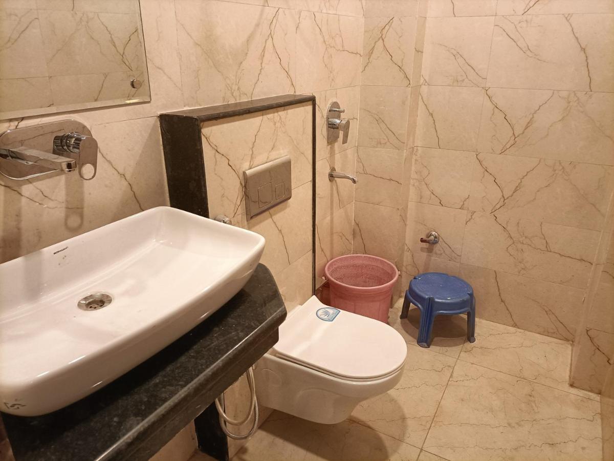 Family Hotel Tark Near Igi Airport Delhi New Delhi Luaran gambar