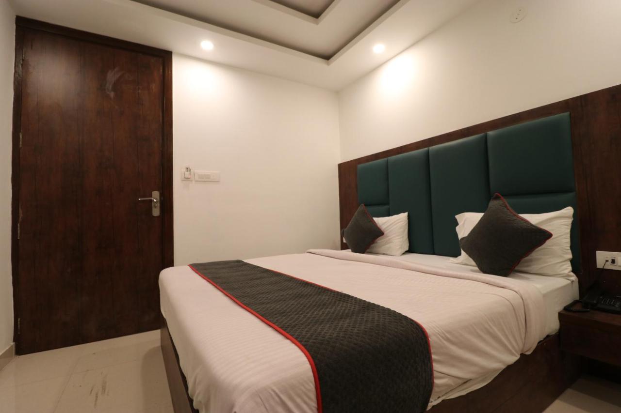 Family Hotel Tark Near Igi Airport Delhi New Delhi Luaran gambar